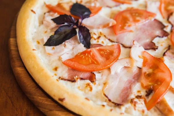 Lezzetli ve güzel pizza