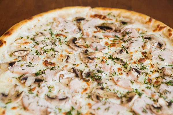 Lezzetli ve güzel pizza