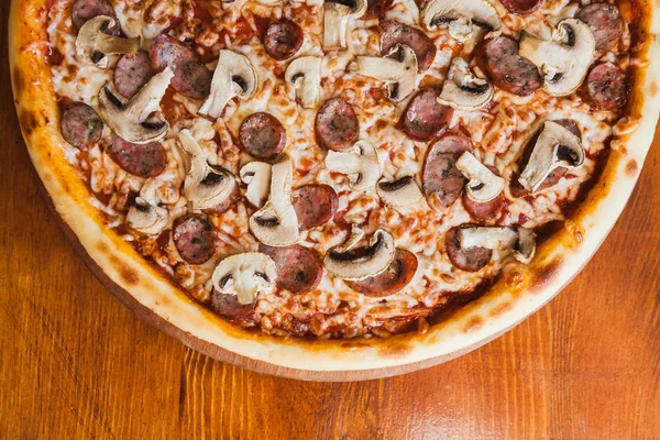 Lezzetli ve güzel pizza