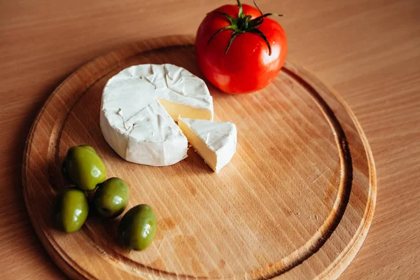 Delicious dinner with cheese — Stock Photo, Image