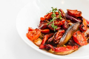 Restoran yemek haşlanmış sebze