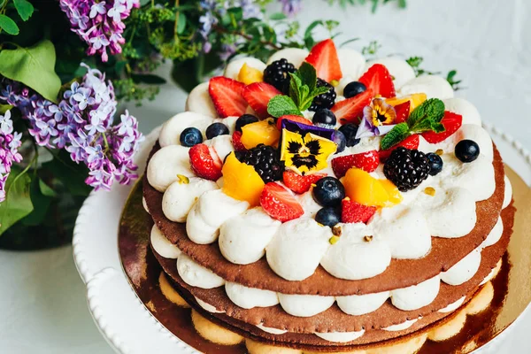 Heerlijk Mooi Dessert Voor Een Familie Bakkerij — Stockfoto