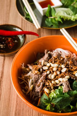 Güzel bir Vietnam mutfağı.