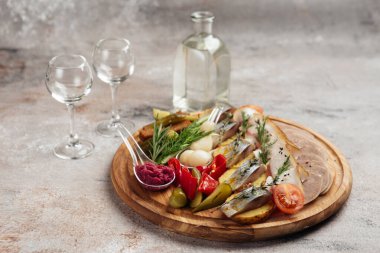 Votka için geleneksel Rus atıştırmalıkları