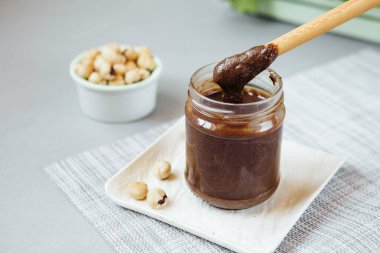 Diyet Vejetaryen Fıstık Ezmeli Kakao ve Keçiboynuzu