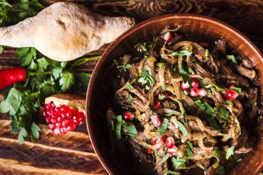 Sebzeli bir Gürcü yemeği.