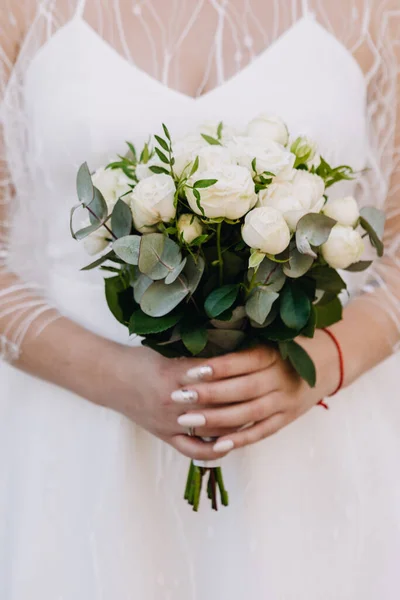 Imagem Casamento Buquê Noiva Com Flores Vermelhas — Fotografia de Stock