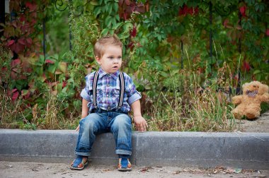 Ön plan mumlar masaj arka planda. Parke zeminler. Gevşeme bir devlet