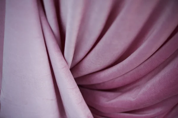 Tissu de velours rose avec drapé. Texture. Couleur délicate — Photo