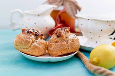 Pasta Shu, güzel kokulu çay. Coziness atmosferini