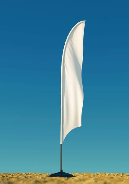 3d rendu gabarit blanc maquette de drapeaux de plage vides blancs sur un fond de ciel clair. drapeaux pour événements, fêtes . — Photo