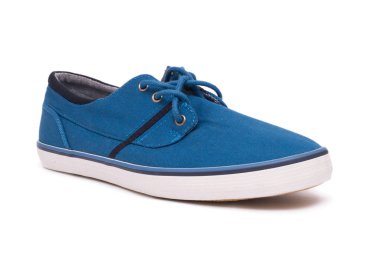 Kırpma yolu ile beyaz arka plan üzerinde izole moda turkuaz spor ayakkabı.