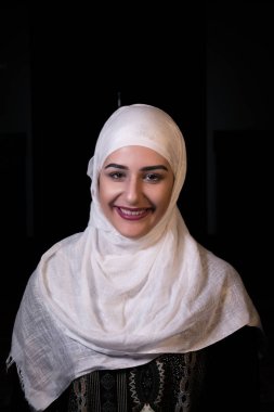 Kız hijab dua ile