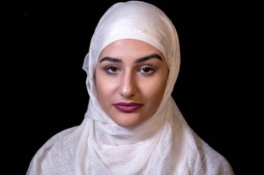 Kız hijab dua ile