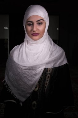 Beutiful kız hijab dua ile