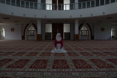 Beutiful kız hijab, dua eden