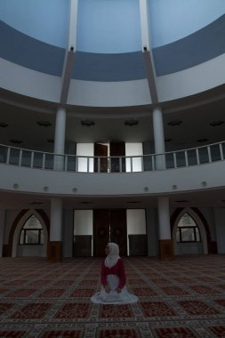 Beutiful kız hijab, dua eden