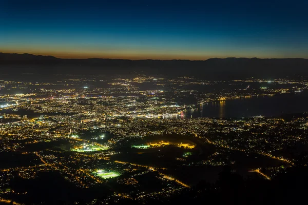 Γενεύη νυχτερινή εναέρια άποψη — Φωτογραφία Αρχείου
