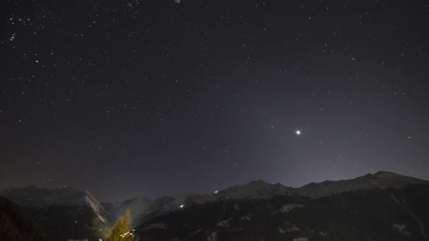 Alpes suisses coucher de soleil jusqu'au lever du soleil laps de temps — Video