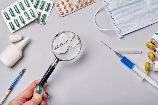 2019-Nkov adında yeni bir Coronavirus hastalığı. Koruyucu tıbbi maske ve ilaçlar. Çin Coronavirüs salgını. Mers-Cov Orta Doğu Solunum Sendromu Coronavirüsü. Model medeksler.