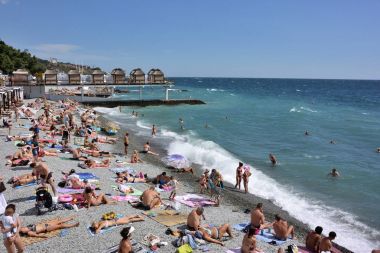 Yalta 'nın Massandra Plajı
