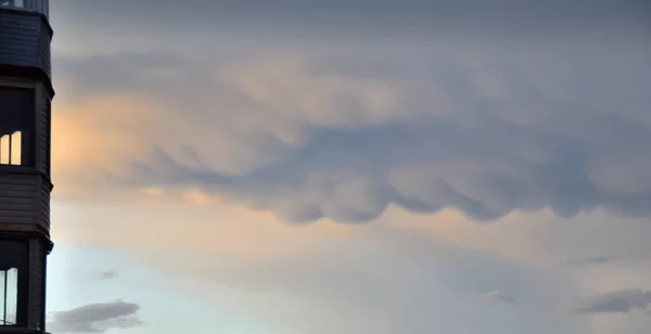 Мамматское облако — стоковое фото