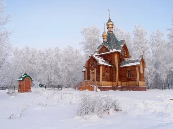 Winter view of the Church of St. John the Baptist in the territo — Stock Photo, Image