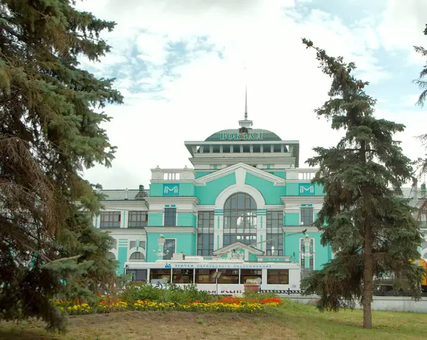 Der Bahnhof der Stadt Omsk — Stockfoto