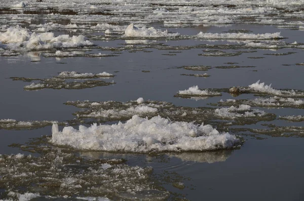Eisverwehungen Auf Dem Fluss Irtysch Gebiet Omsk Sibirien — Stockfoto