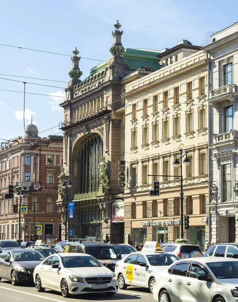 Eliseevsky Shop - komedi teater. N.P. Akimova. St. Petersburg — Stockfoto