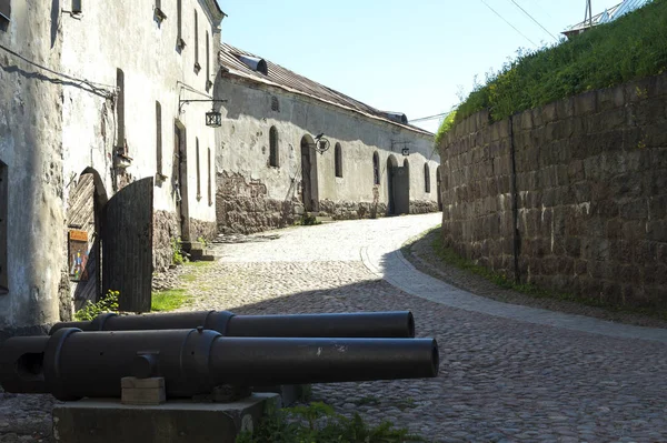 The courtyard of the Vyborg Castle. Vyborg — Stock Photo, Image