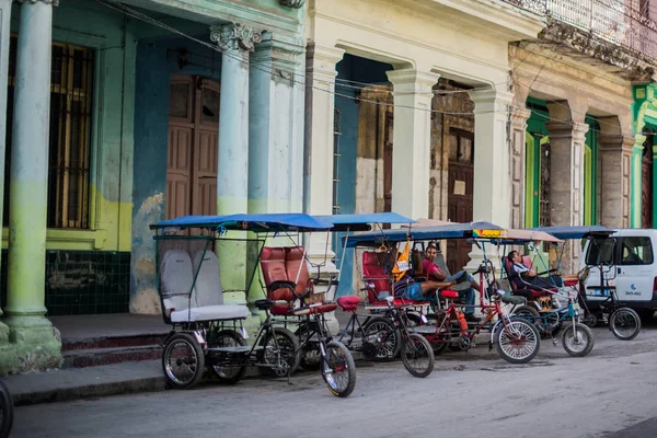 Táxi em havana — Fotografia de Stock