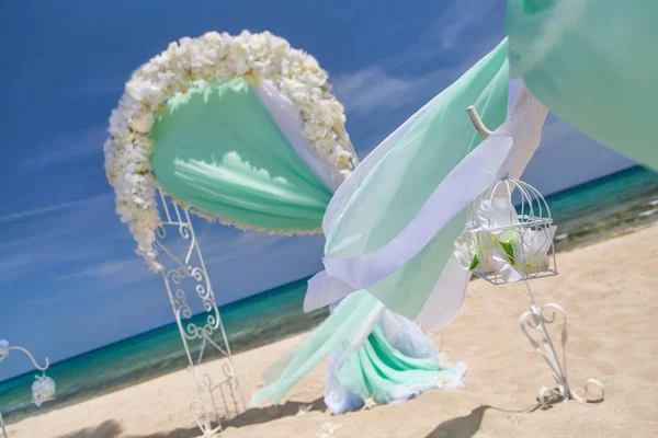 Dekoracje na ślub na plaży — Zdjęcie stockowe