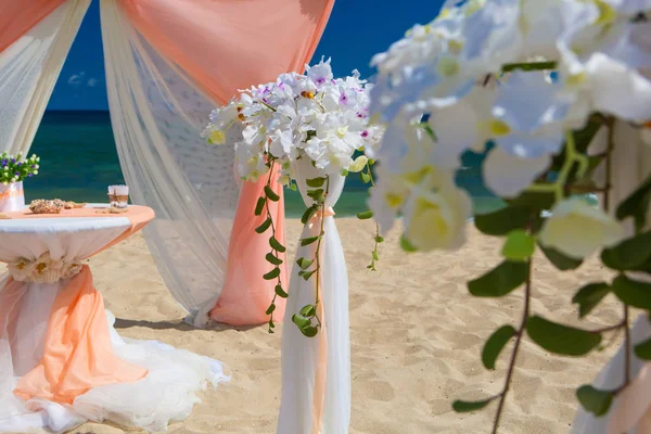 Decorazioni per un matrimonio in spiaggia — Foto Stock