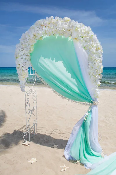 Décorations pour un mariage à la plage — Photo