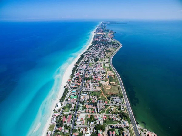 Kuşbakışı ada Varadero için