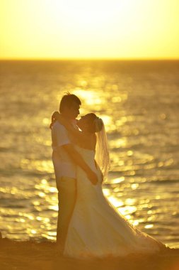 Düğün iki gün batımında
