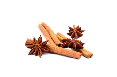 Aromatik yıldız anason ve tarçın