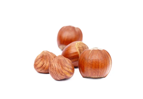 Skupina čerstvé lískové ořechy — Stock fotografie