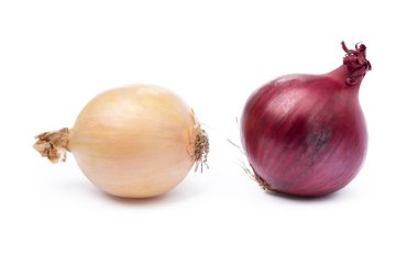  beyaz üzerine taze soğan