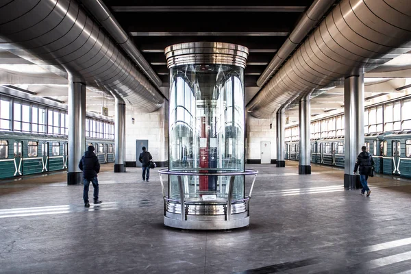 Metro İstasyonu "Vorobyovy kanlı" — Stok fotoğraf