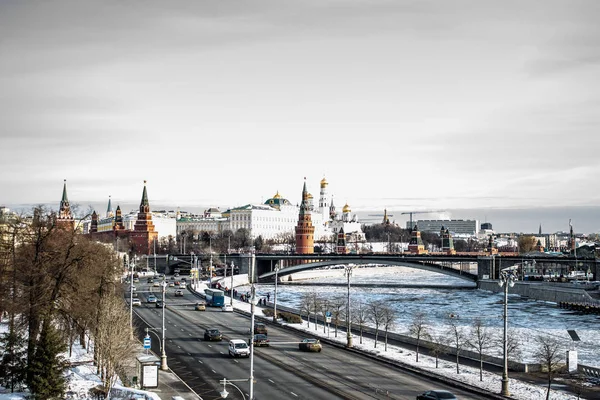 Moskova, Şehir Merkezi, görünüm Kremlin'in panoramik manzaralı
