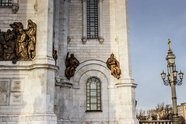 A arquitetura do Templo de Cristo Salvador em Moscou — Fotografia de Stock