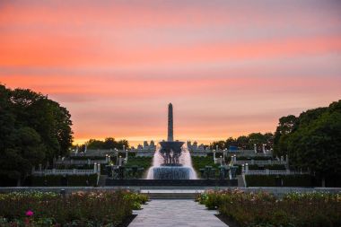 Vigeland yükleme şık parkta. Norveç, Oslo.
