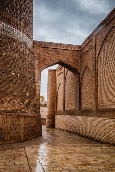 Архітектурні деталі калон мінарет Poi кальян ансамблю, Бухара, Узбекистан — стокове фото