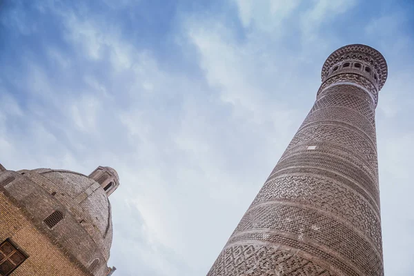 Das architektonische Detail des Kalon-Minaretts des poi-kalyschen Ensembles, Buchara, Usbekistan — Stockfoto