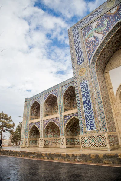 Mesquita Nadir Divan-Begi Madrasah em Bukhara, Uzbequistão — Fotografia de Stock