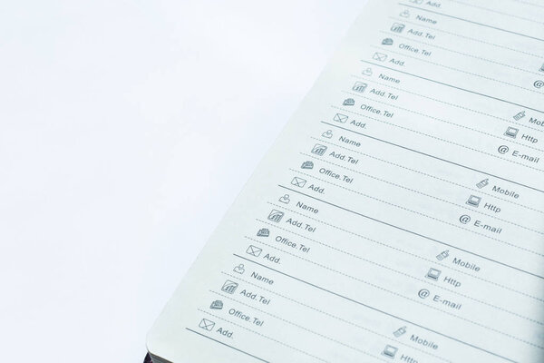 Адресная книга с ручкой
