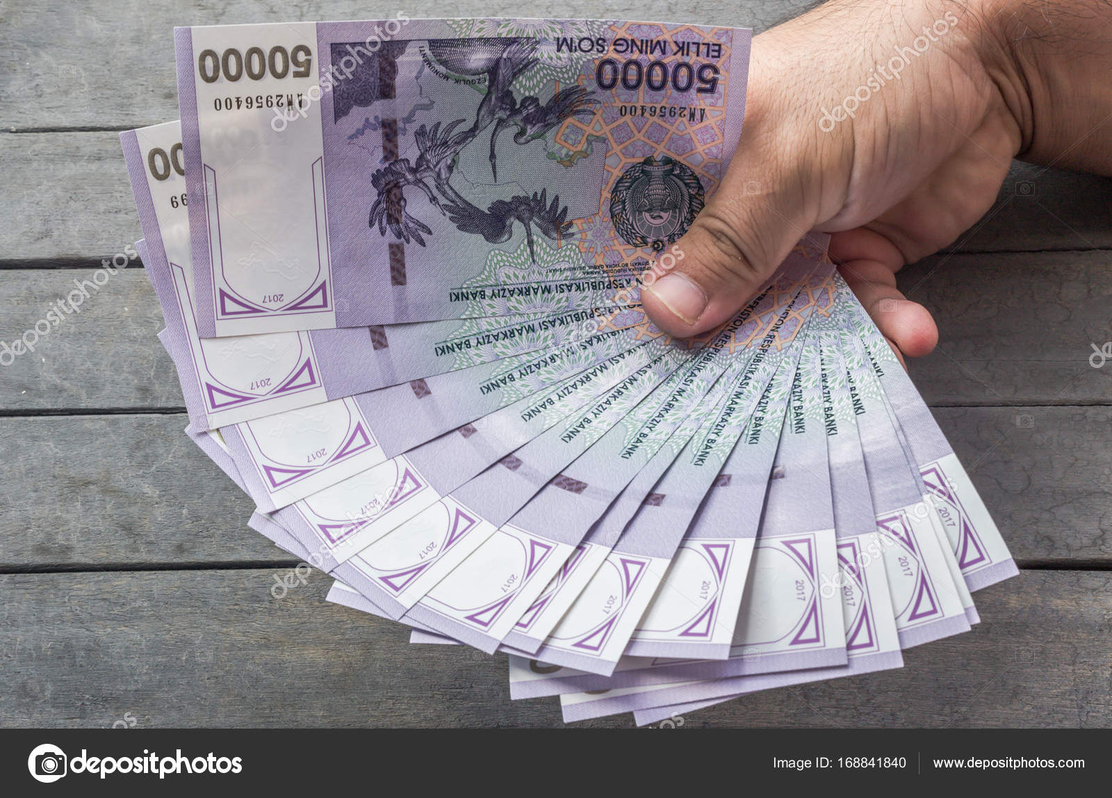 Валюта узбекистана. 5000 купюра узбекистан. Узбекский валюта сум. Сум денежная единица узбекистан. Пачка сумов.