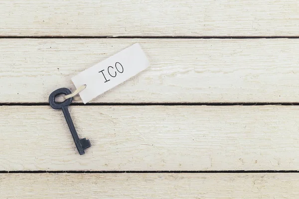 Nyckel med inskriptionen Ico — Stockfoto